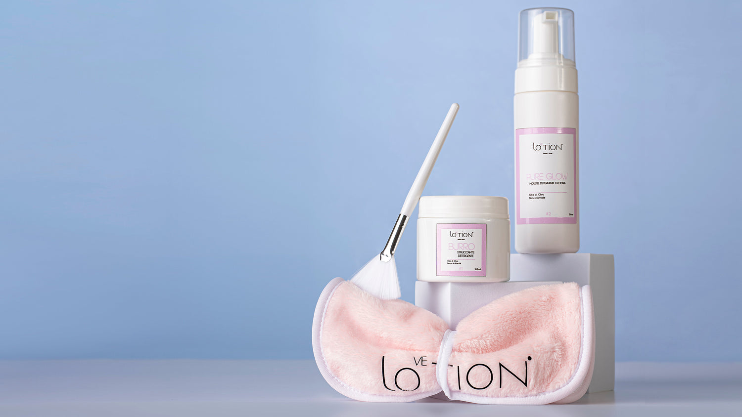 Routine di pulizia viso Lovetion in due step